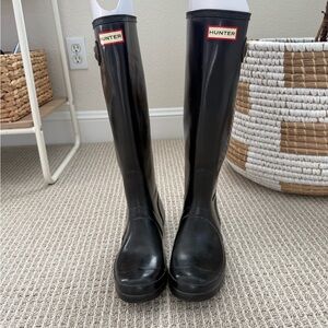 Hunter Classic Black Rain Boots